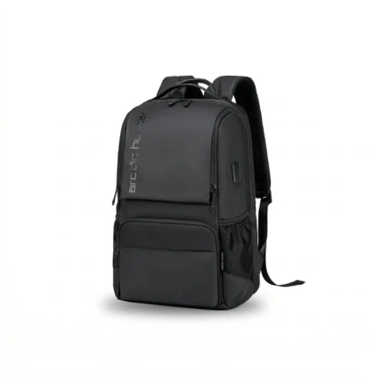 Arctic Hunter B00532